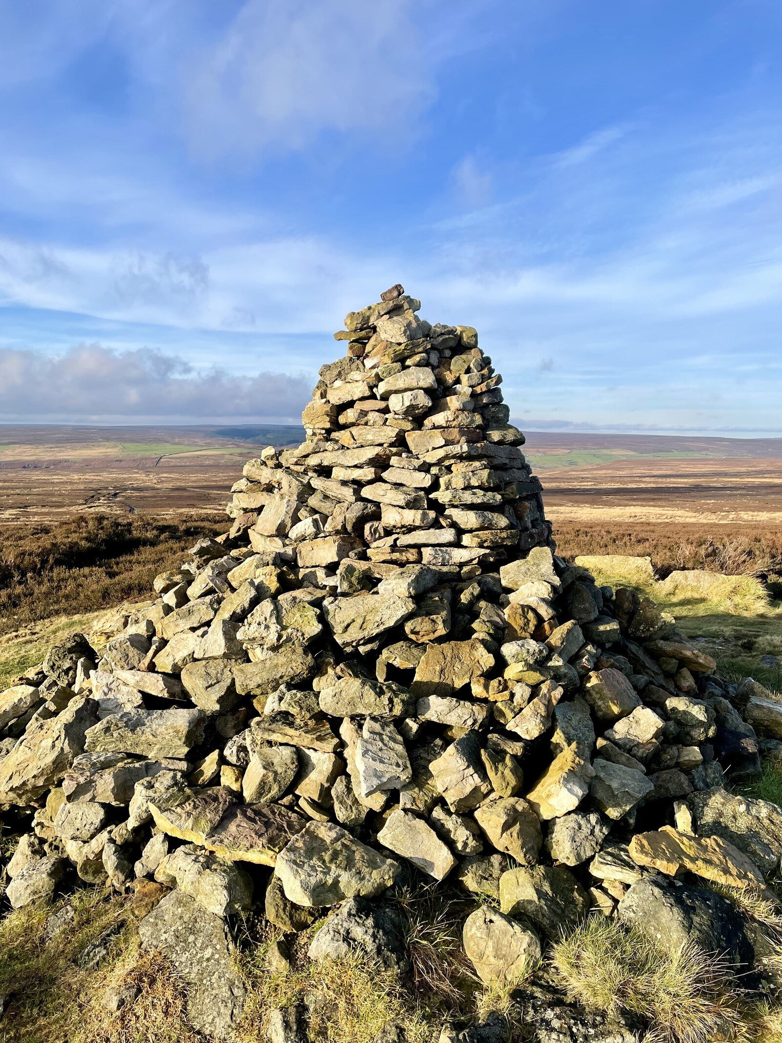 The cairn atop Simon Howe, easily taller than even a relative tall person