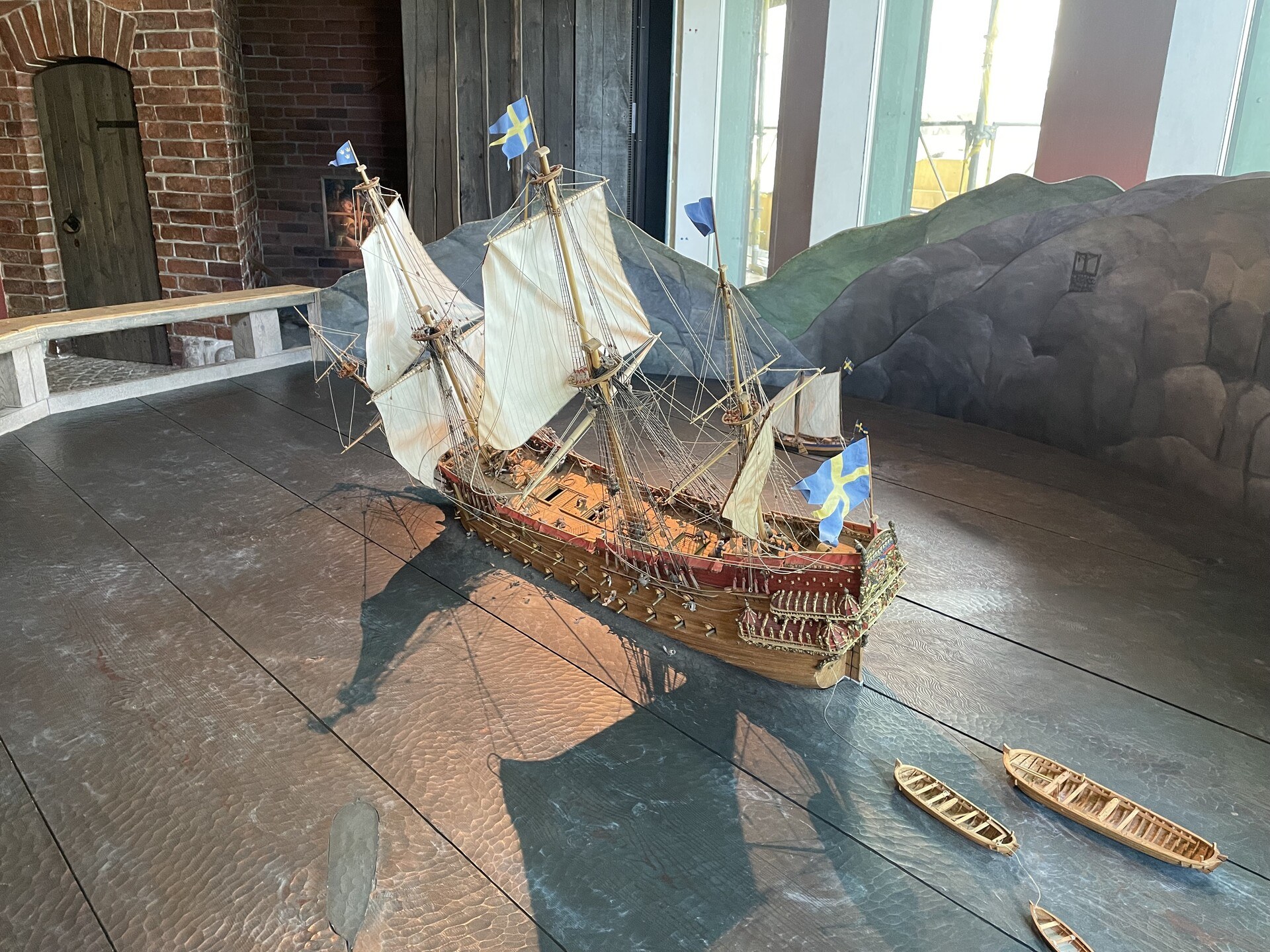 A diorama of the sinking Vasa